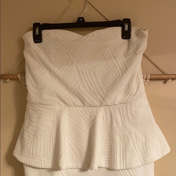 Peplum Dress - Picture 2 of 3